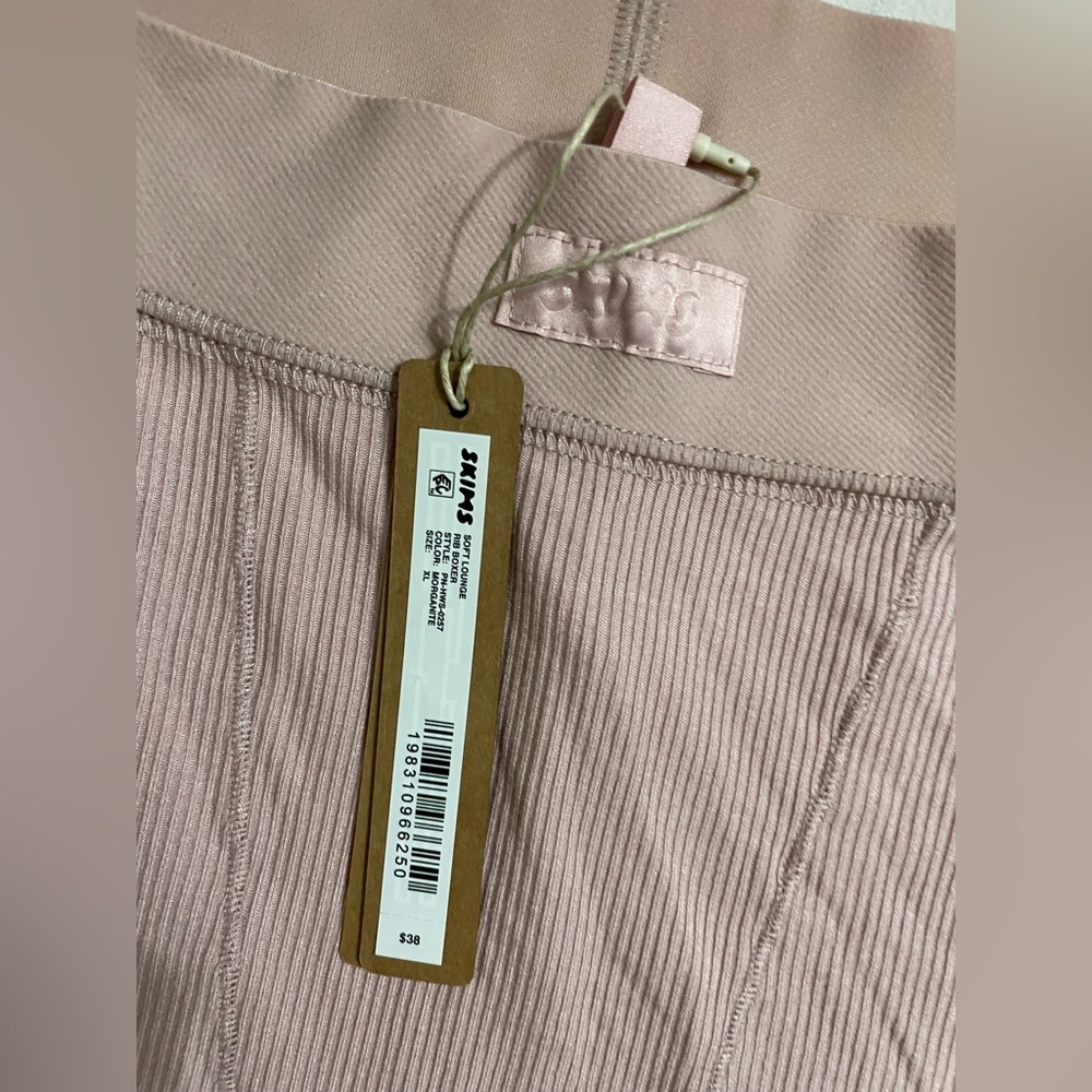 SKIMS NWT Soft Lounge Morganite Pink Ribbed Boxer Shorts Size XL - Picture 4 of 6